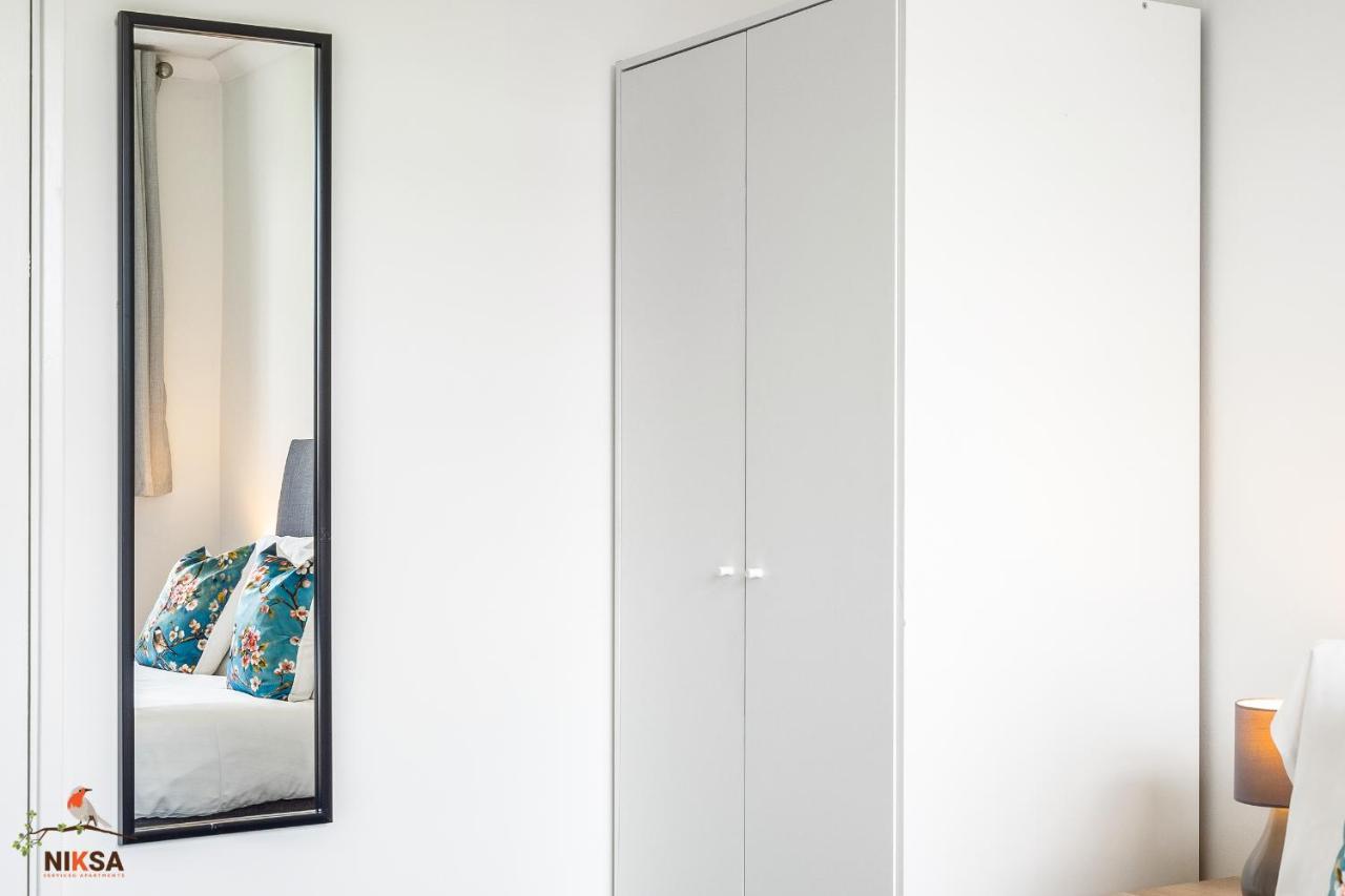 Niksa Serviced Accommodation - 3 Bedroom House Welwyn Garden City Exterior foto